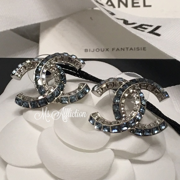 Sold Locally! CHANEL Authentic CC Crystal Earrings - Picture 3 of 8